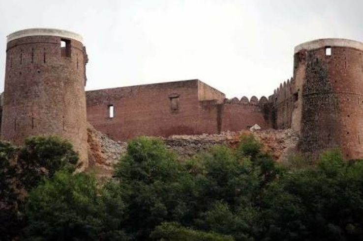 Bhimgarh Fort Trip Packages